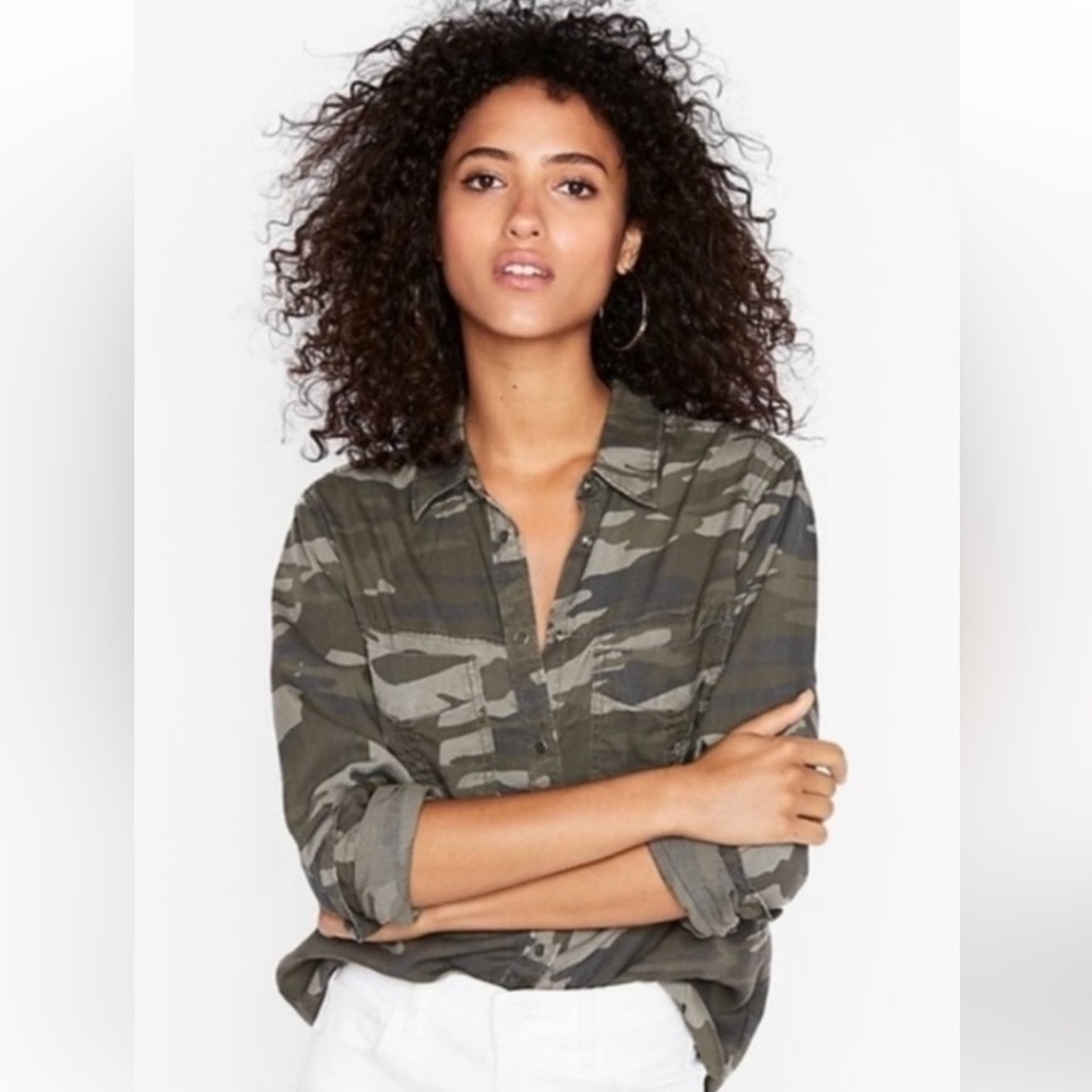 Express boyfriend shirt